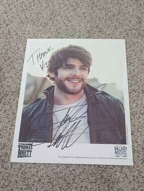 Thomas Rhett PERSONALIZED Autograph